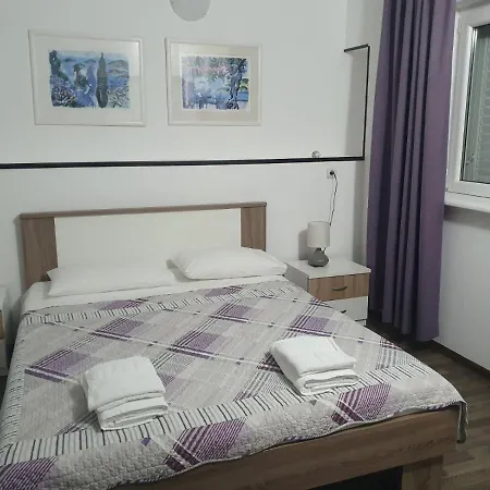 Artemida Apartmán Medulin