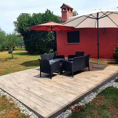 Apartment Artemida *